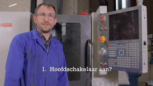 Video De CNC-machine opstarten - Techniek 2de graad